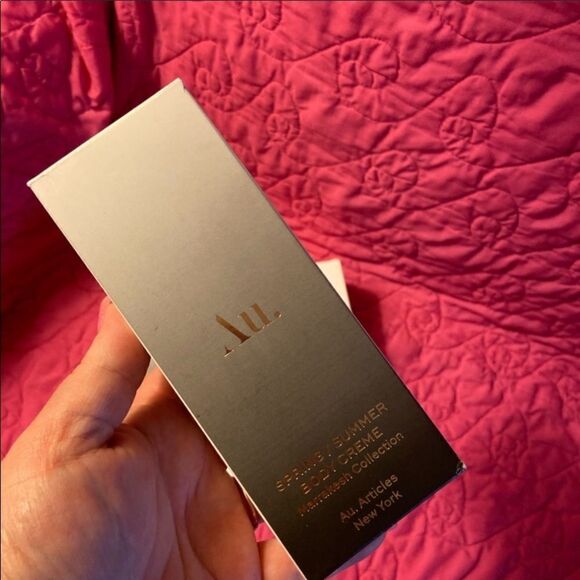 NEW IN BOX AU Spring/Summer Body Creme - Picture 7 of 7